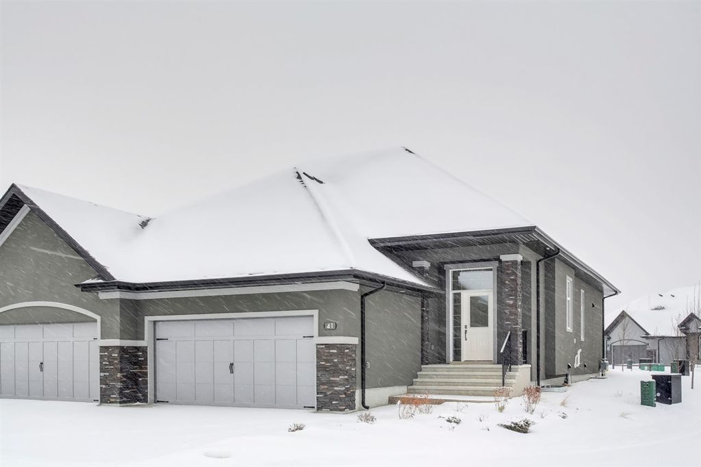 Luxury Greens in ber Greens! Luxury Condos in West Edmonton