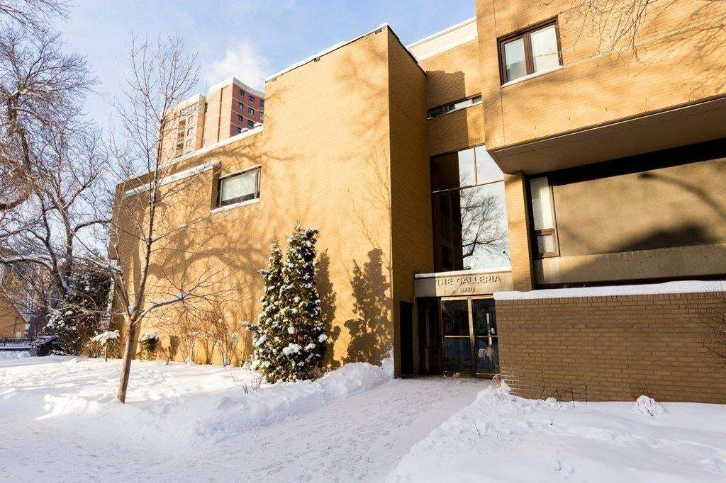 The Galleria Condos Brewery and Ice District Condos (Underground Parking)